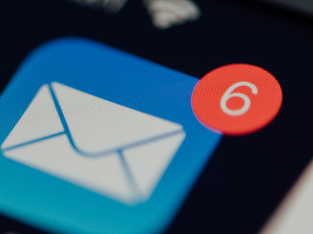 Як поставити відкладену відправку листа в Gmail і не відправляти все в одну секунду